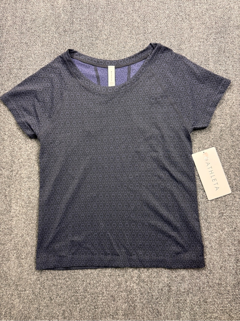Athleta Momentum Seamless Tee Women's Small Navy Blue Geometric 7064